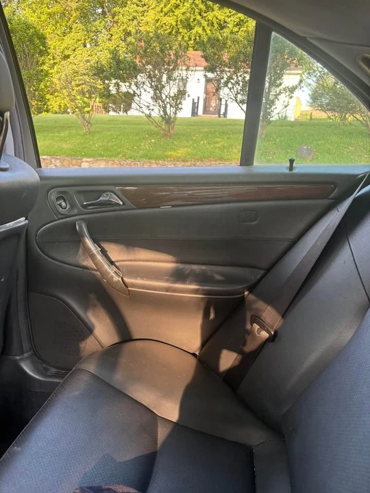 2002 Mercedes-Benz W203 C-Class - Image 6 of 9