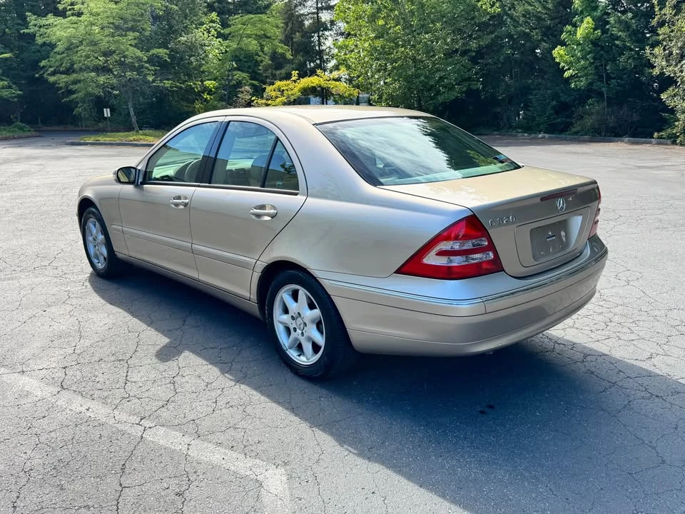 2002 Mercedes-Benz W203 C-Class - Image 7 of 20