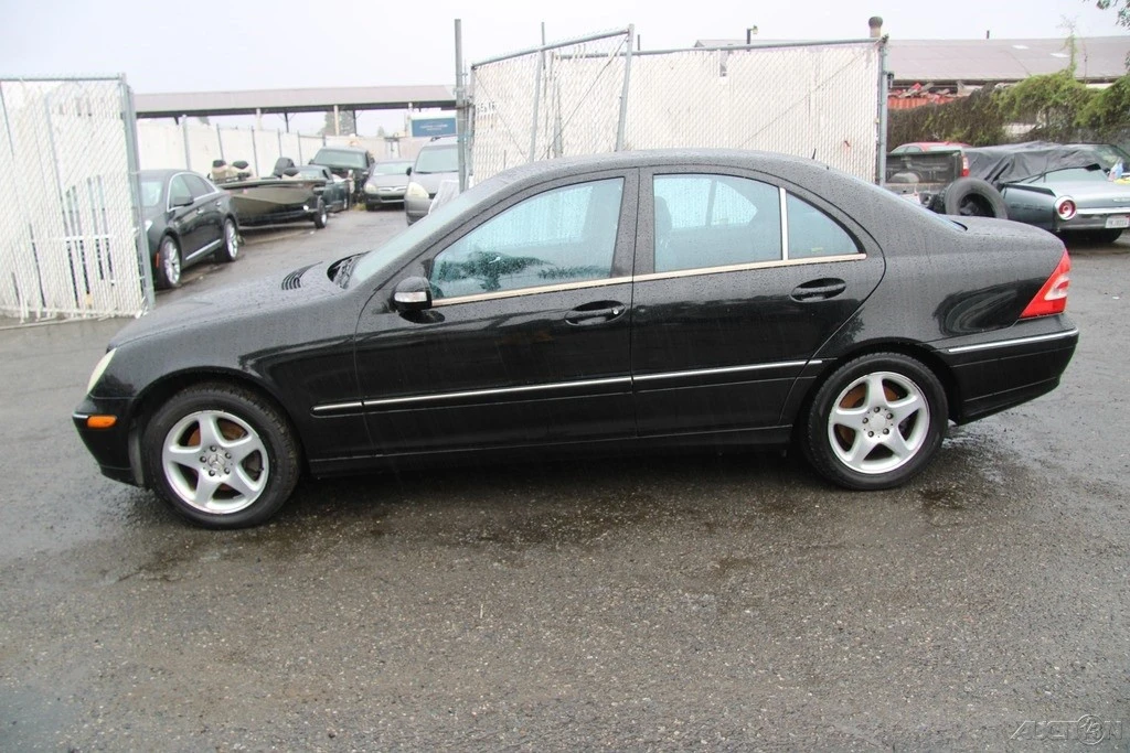2002 Mercedes-Benz W203 C-Class - Image 3 of 21