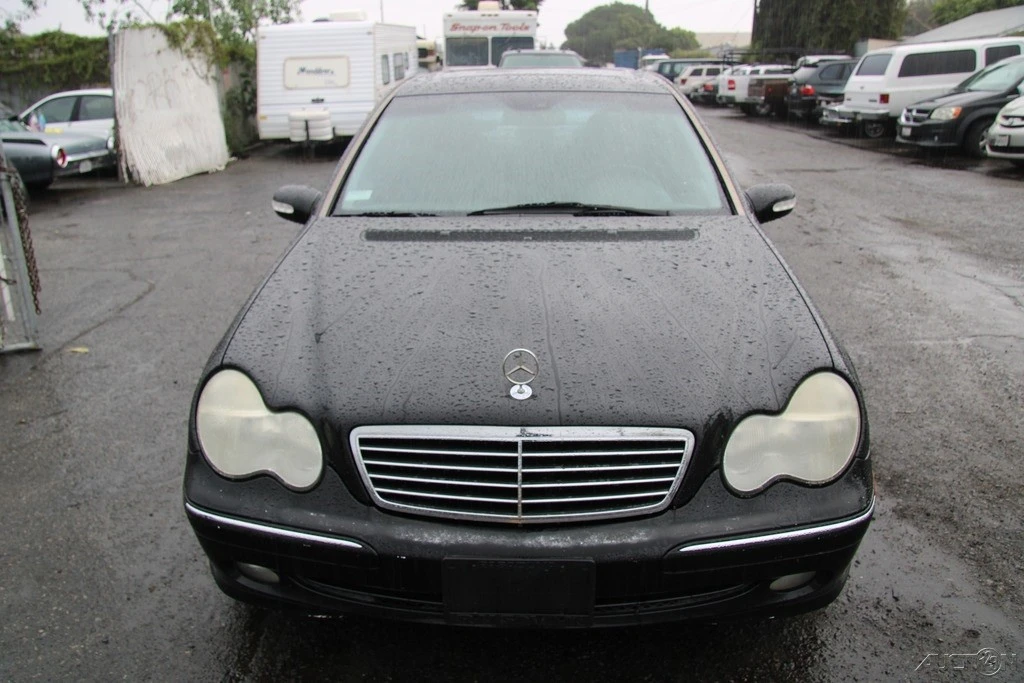 2002 Mercedes-Benz W203 C-Class - Image 9 of 21