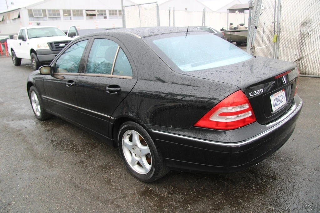 2002 Mercedes-Benz W203 C-Class - Image 4 of 21