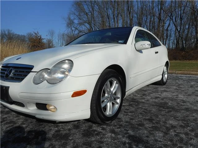 2002 Mercedes-Benz W203 C-Class - Image 10 of 12