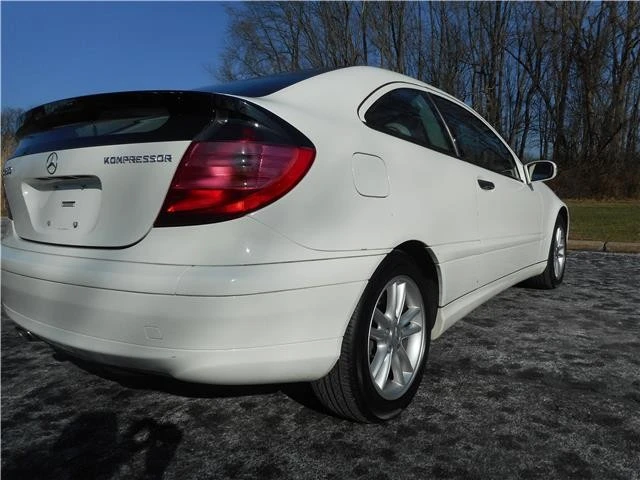 2002 Mercedes-Benz W203 C-Class - Image 4 of 12