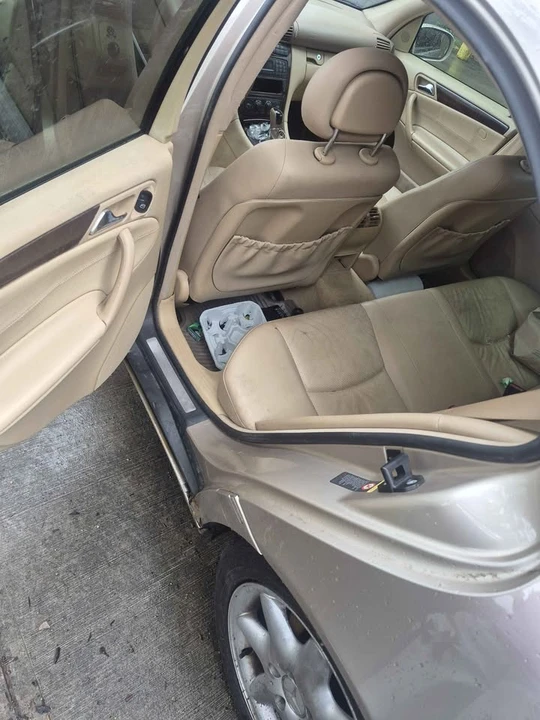 2002 Mercedes-Benz W203 C-Class - Image 6 of 6