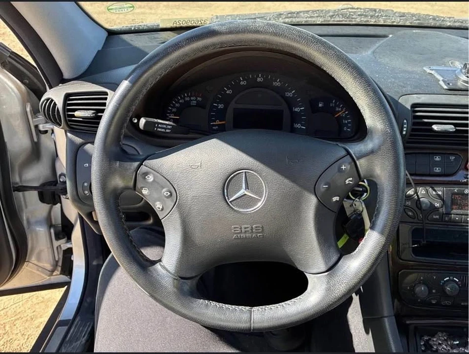2002 Mercedes-Benz W203 C-Class - Image 6 of 10