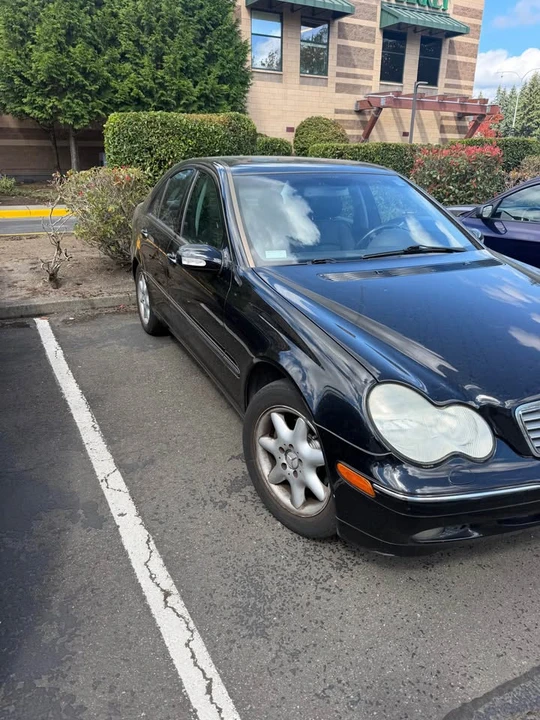 2002 Mercedes-Benz W203 C-Class - Image 2 of 6