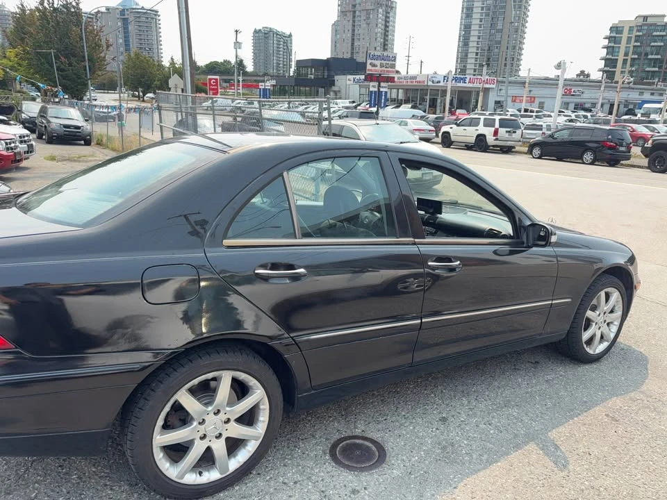 2002 Mercedes-Benz W203 C-Class - Image 8 of 14