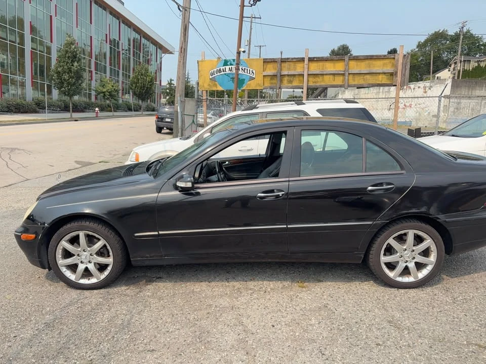 2002 Mercedes-Benz W203 C-Class - Image 4 of 14