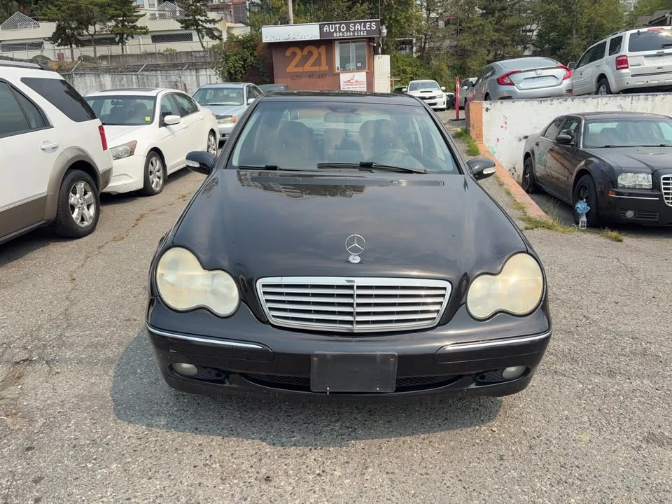 2002 Mercedes-Benz W203 C-Class - Image 2 of 14