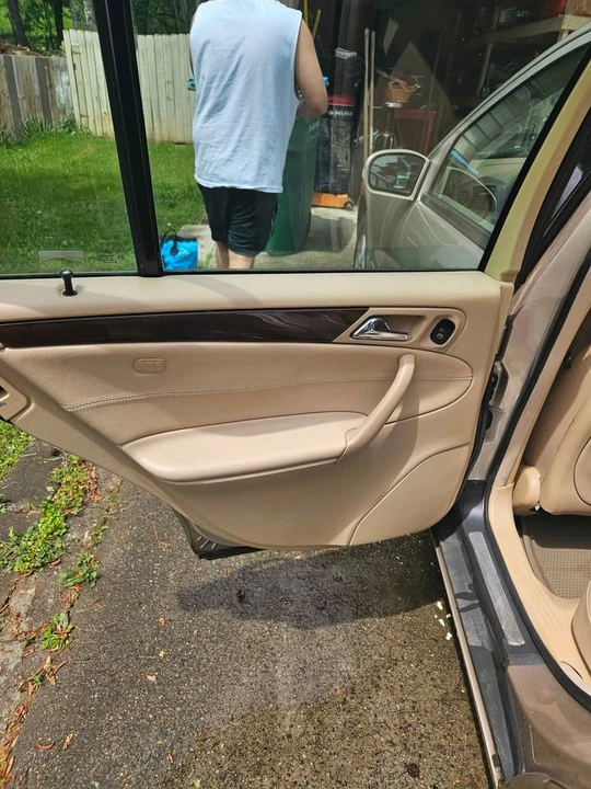 2002 Mercedes-Benz W203 C-Class - Image 14 of 16