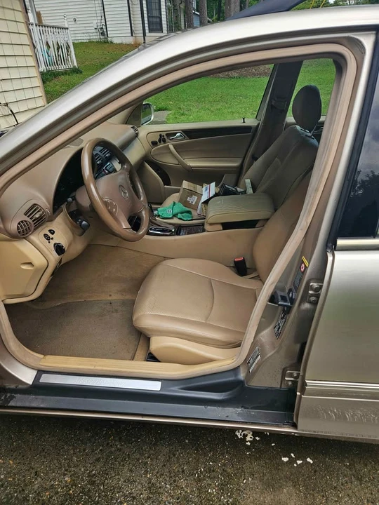2002 Mercedes-Benz W203 C-Class - Image 12 of 16