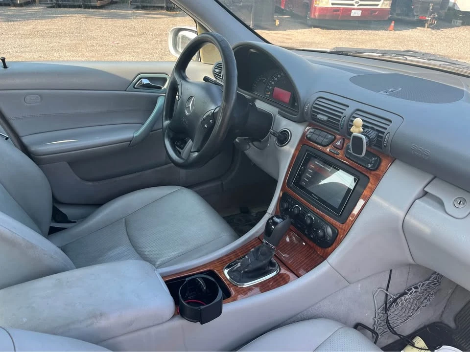 2002 Mercedes-Benz W203 C-Class - Image 7 of 10