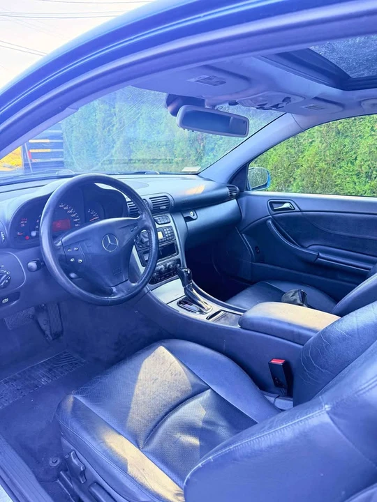 2002 Mercedes-Benz W203 C-Class - Image 3 of 5