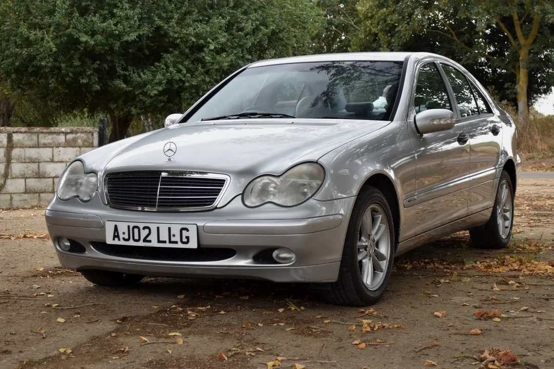 2002 Mercedes-Benz W203 C-Class - Image 3 of 30