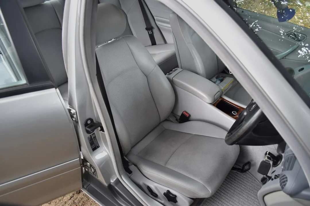 2002 Mercedes-Benz W203 C-Class - Image 23 of 30