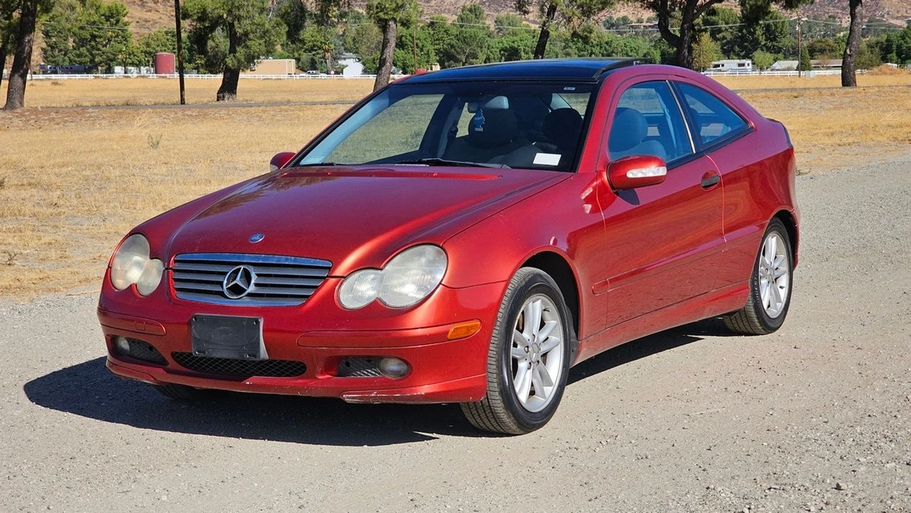 2002 Mercedes-Benz W203 C-Class - Image 5 of 12