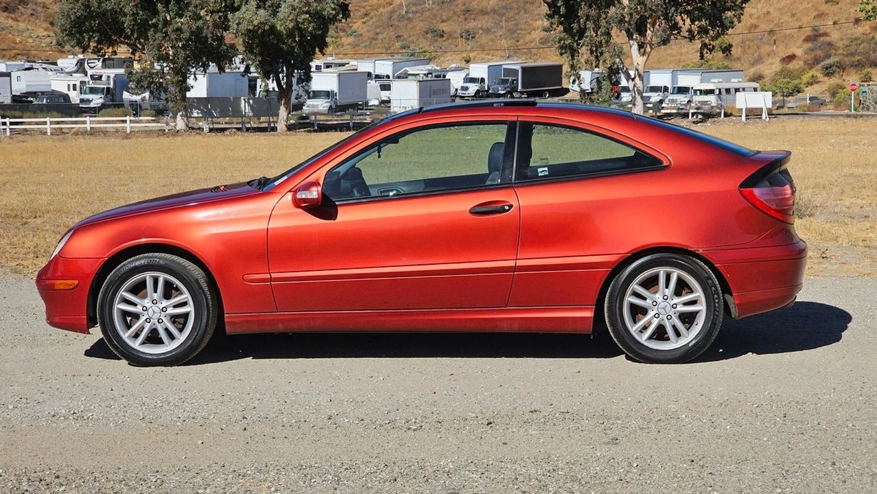 2002 Mercedes-Benz W203 C-Class - Image 12 of 12