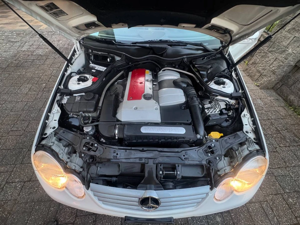 2002 Mercedes-Benz W203 C-Class - Image 16 of 23