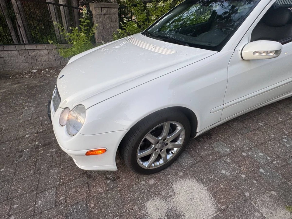 2002 Mercedes-Benz W203 C-Class - Image 8 of 23