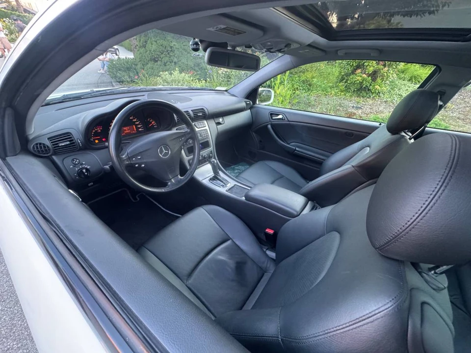 2002 Mercedes-Benz W203 C-Class - Image 19 of 23