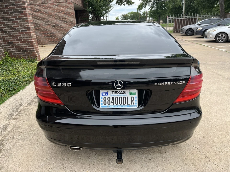 2002 Mercedes-Benz W203 C-Class - Image 13 of 31