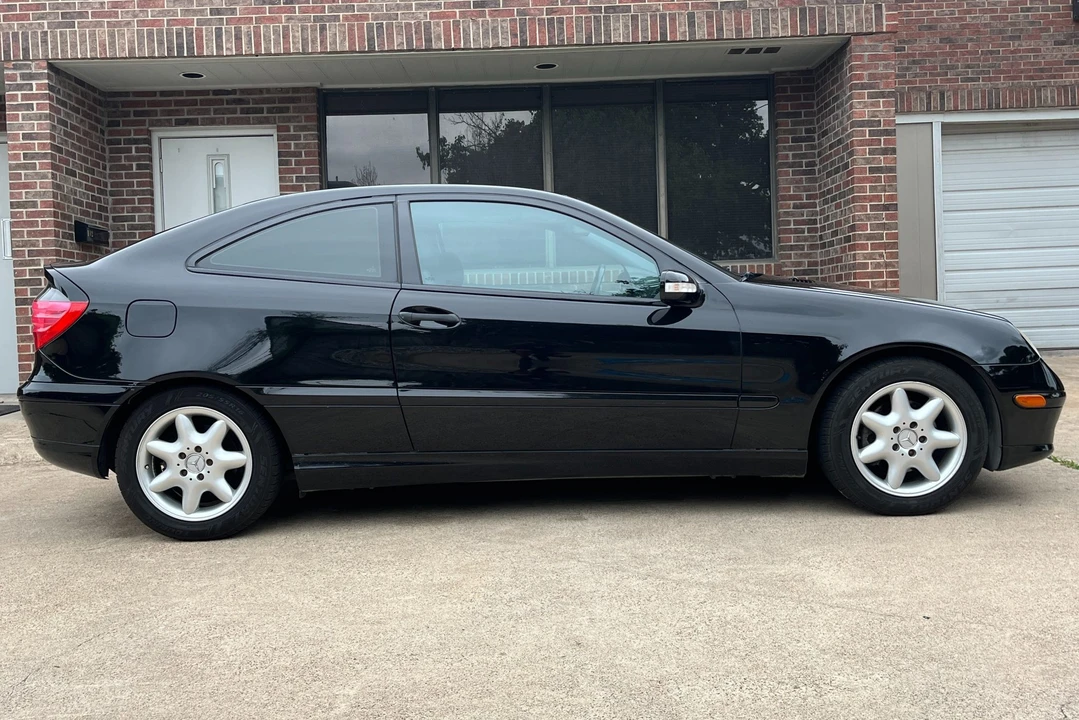 2002 Mercedes-Benz W203 C-Class - Image 9 of 31