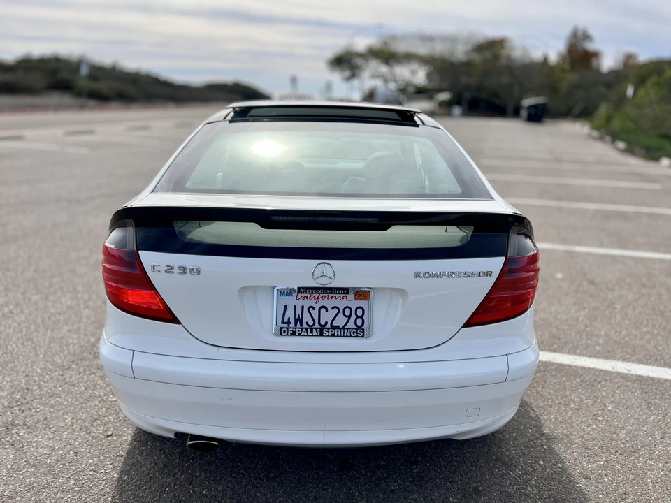2002 Mercedes-Benz W203 C-Class - Image 14 of 31