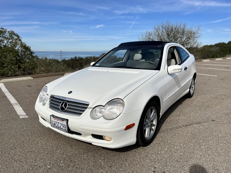 2002 Mercedes-Benz W203 C-Class - Image 9 of 31