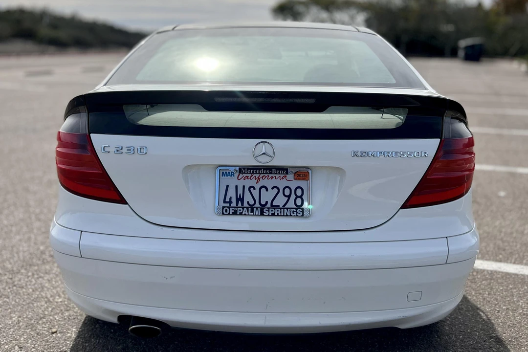 2002 Mercedes-Benz W203 C-Class - Image 5 of 31