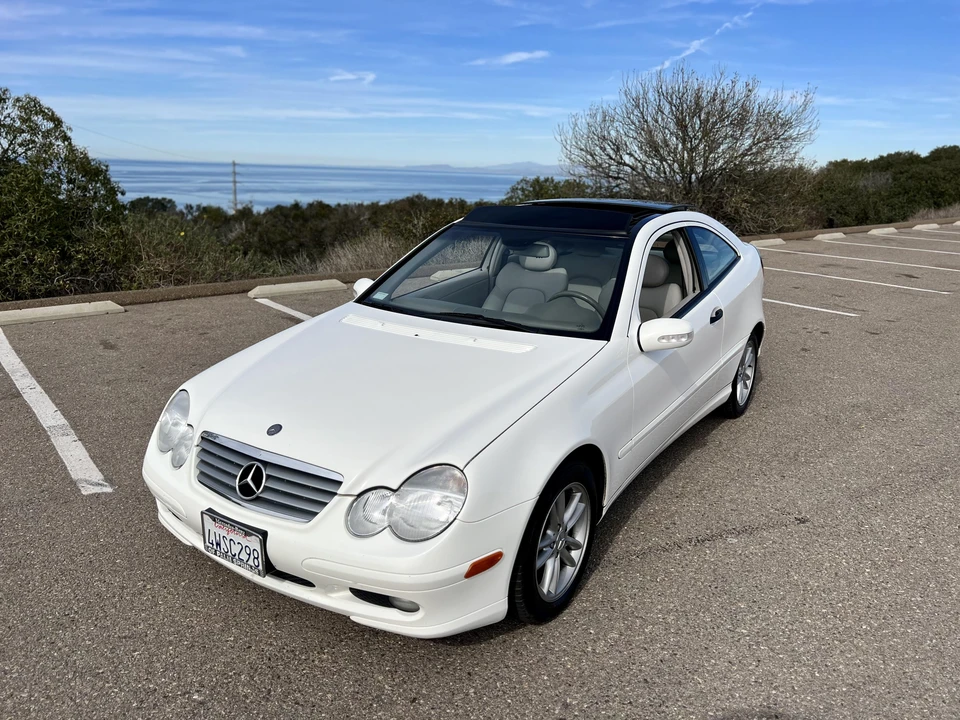 2002 Mercedes-Benz W203 C-Class - Image 10 of 31