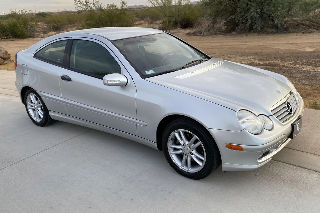 2002 Mercedes-Benz W203 C-Class - Image 3 of 26