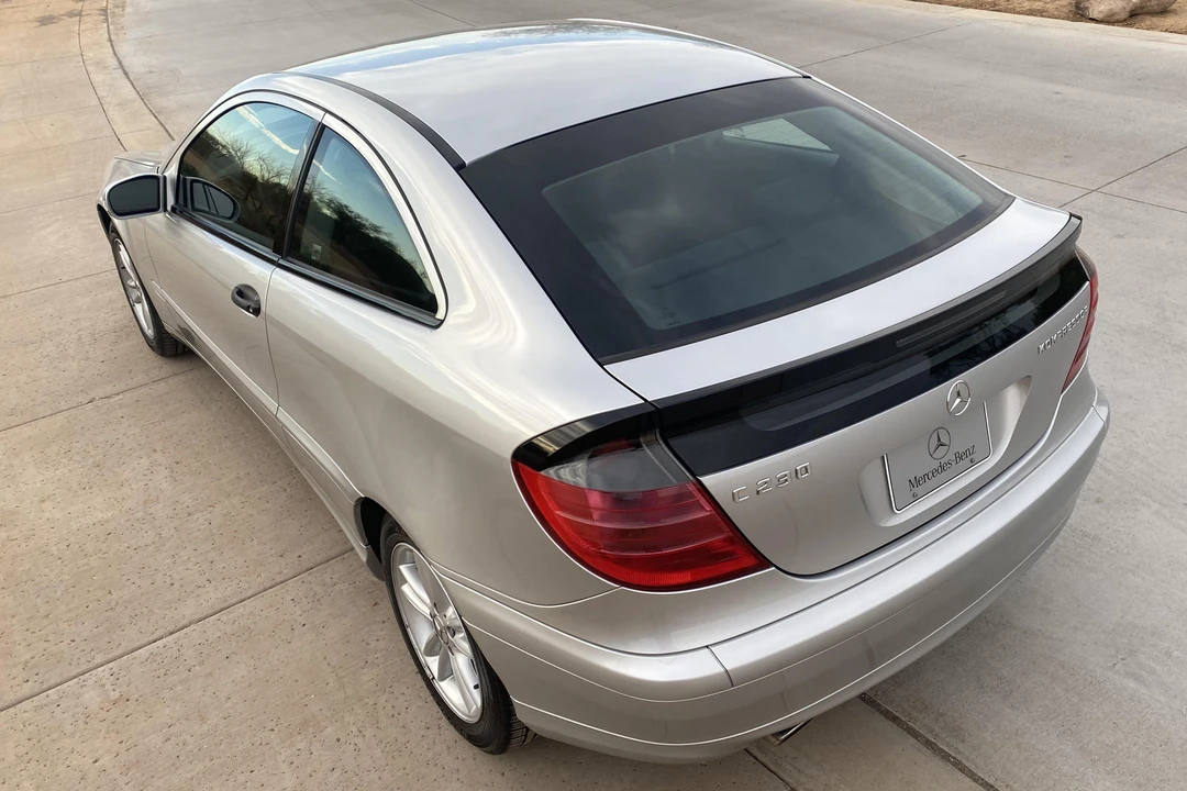 2002 Mercedes-Benz W203 C-Class - Image 19 of 26