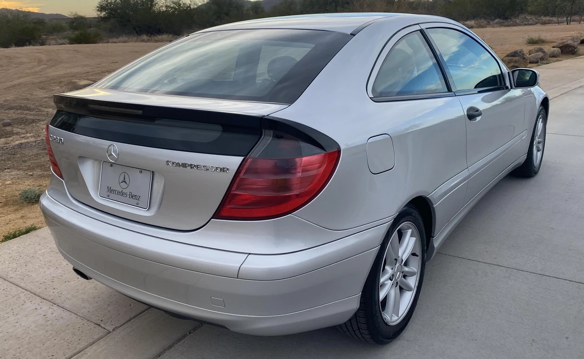 2002 Mercedes-Benz W203 C-Class - Image 22 of 26