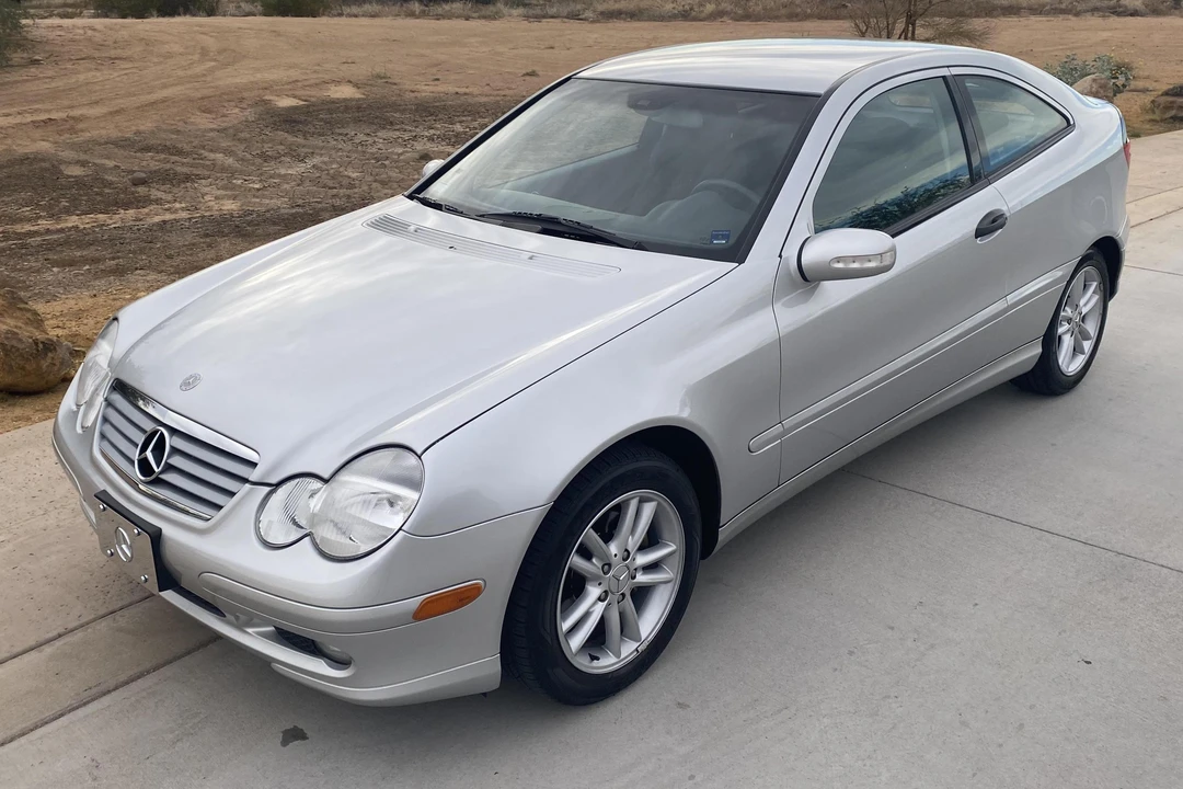 2002 Mercedes-Benz W203 C-Class - Image 10 of 26