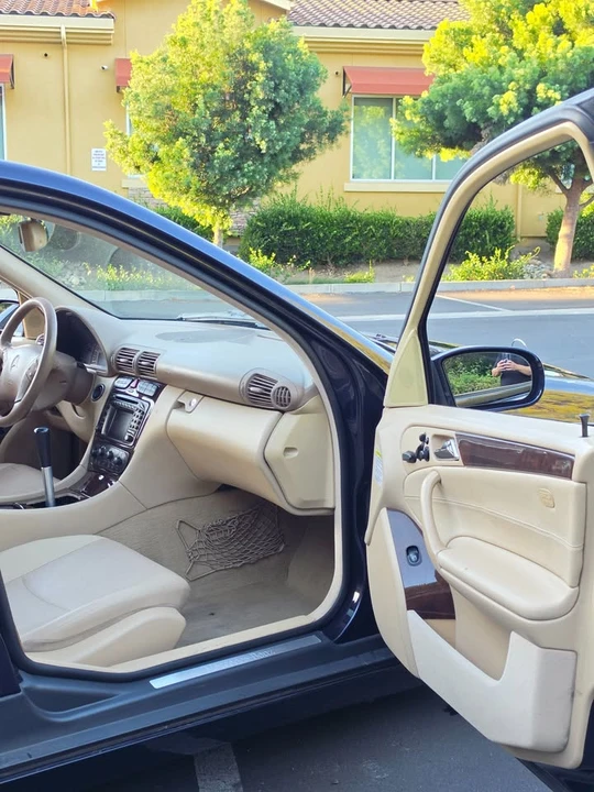 2002 Mercedes-Benz W203 C-Class - Image 13 of 20