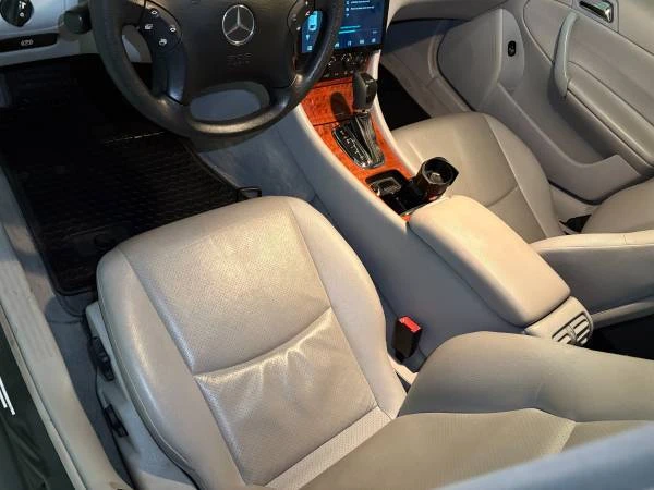 2002 Mercedes-Benz W203 C-Class - Image 10 of 21