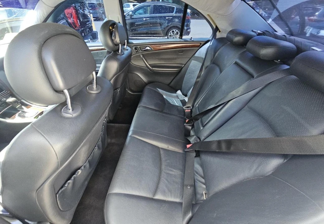 2002 Mercedes-Benz W203 C-Class - Image 16 of 17
