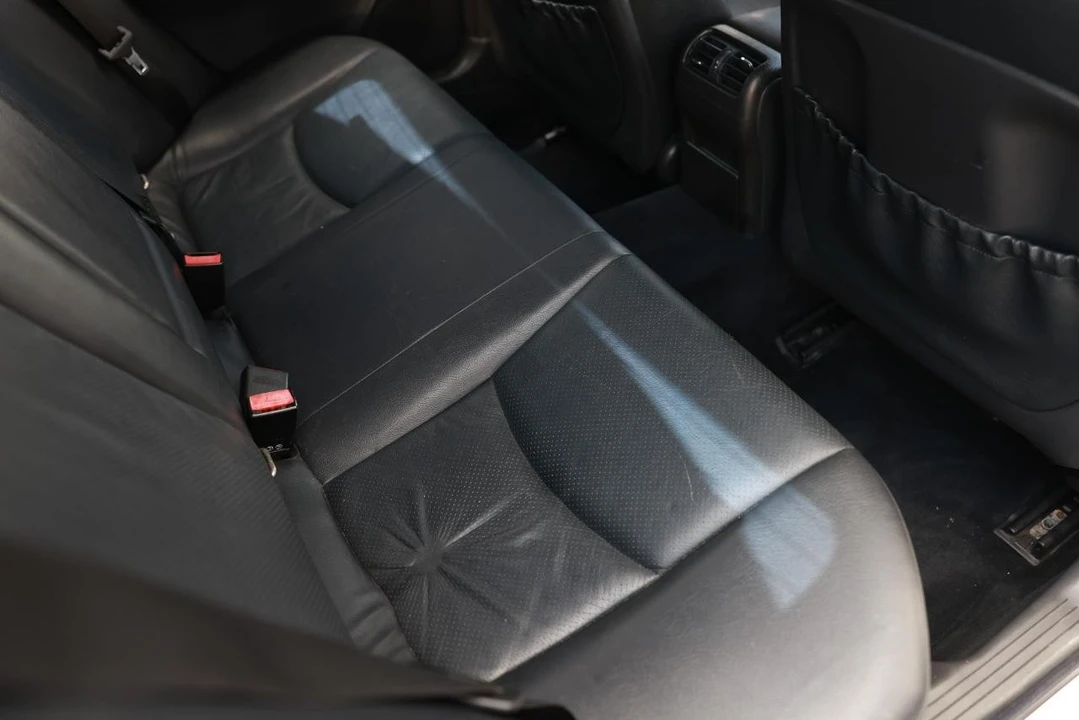 2002 Mercedes-Benz W203 C-Class - Image 12 of 21