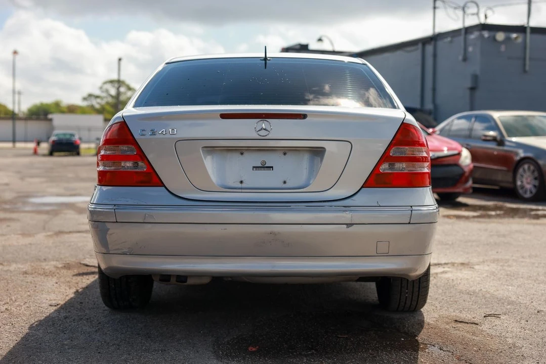 2002 Mercedes-Benz W203 C-Class - Image 7 of 21