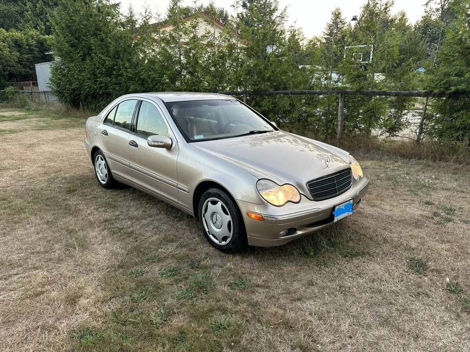 2002 Mercedes-Benz W203 C-Class - Image 3 of 11