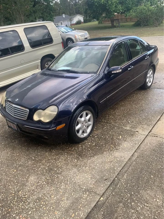 2002 Mercedes-Benz W203 C-Class - Image 2 of 9