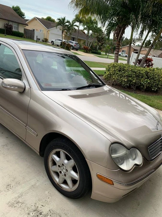 2002 Mercedes-Benz W203 C-Class - Image 6 of 11