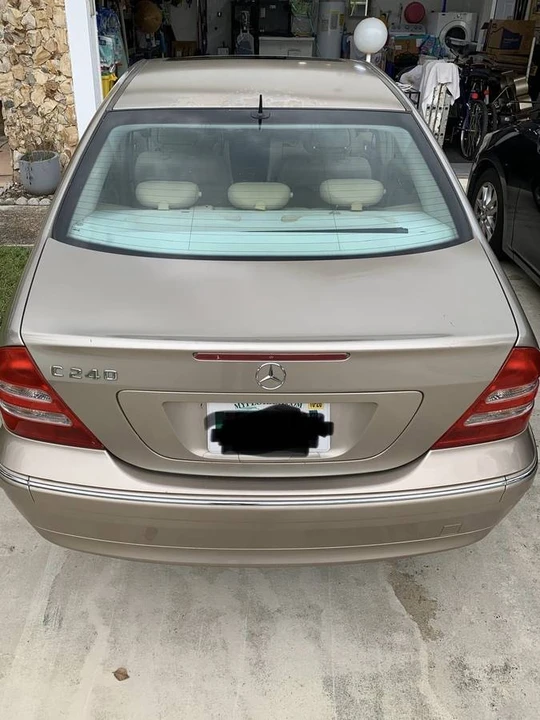 2002 Mercedes-Benz W203 C-Class - Image 10 of 11
