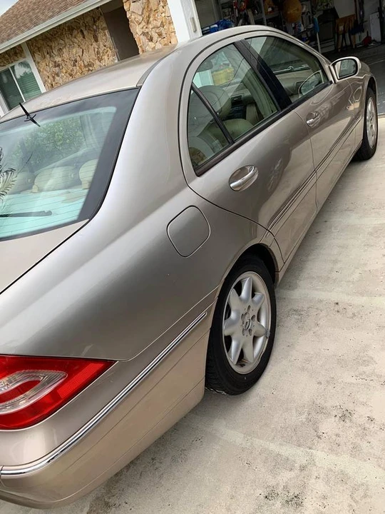 2002 Mercedes-Benz W203 C-Class - Image 5 of 11