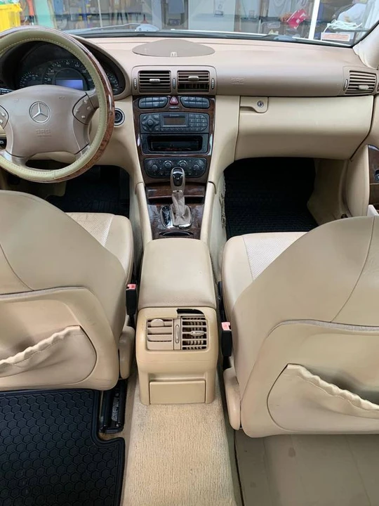 2002 Mercedes-Benz W203 C-Class - Image 7 of 11