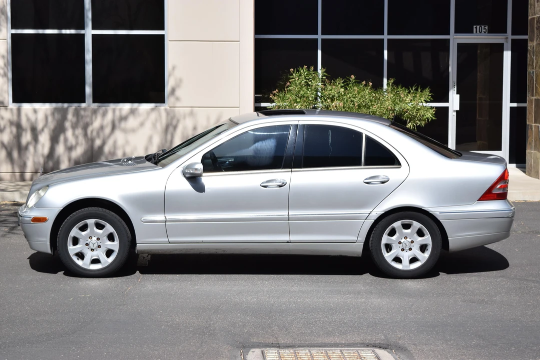 2002 Mercedes-Benz W203 C-Class - Image 6 of 31