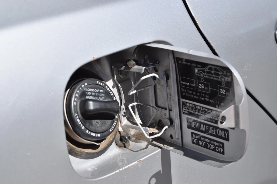 2002 Mercedes-Benz W203 C-Class - Image 29 of 31