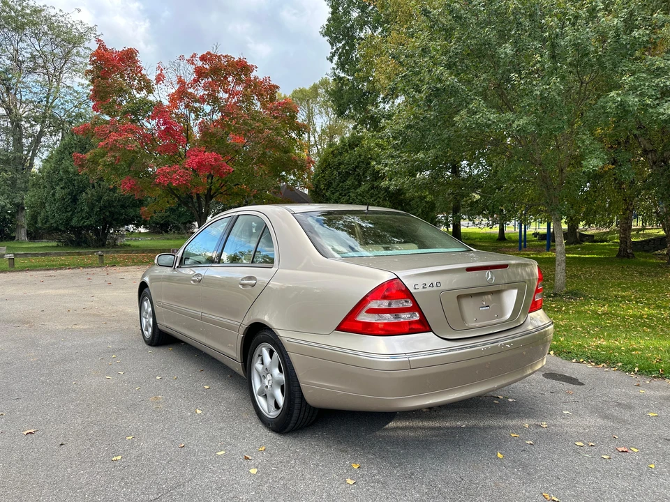 2002 Mercedes-Benz W203 C-Class - Image 19 of 31
