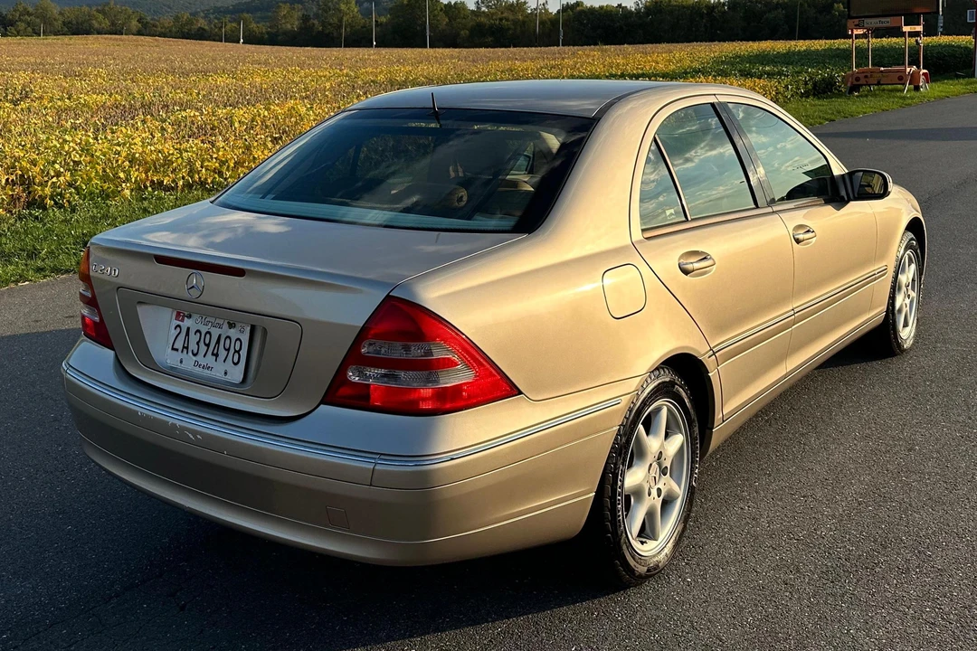 2002 Mercedes-Benz W203 C-Class - Image 4 of 31