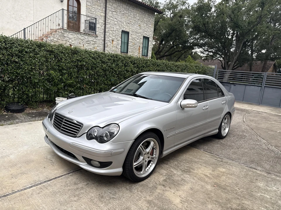 2002 Mercedes-Benz W203 C 30 CDI & C 32 AMG - Image 3 of 31